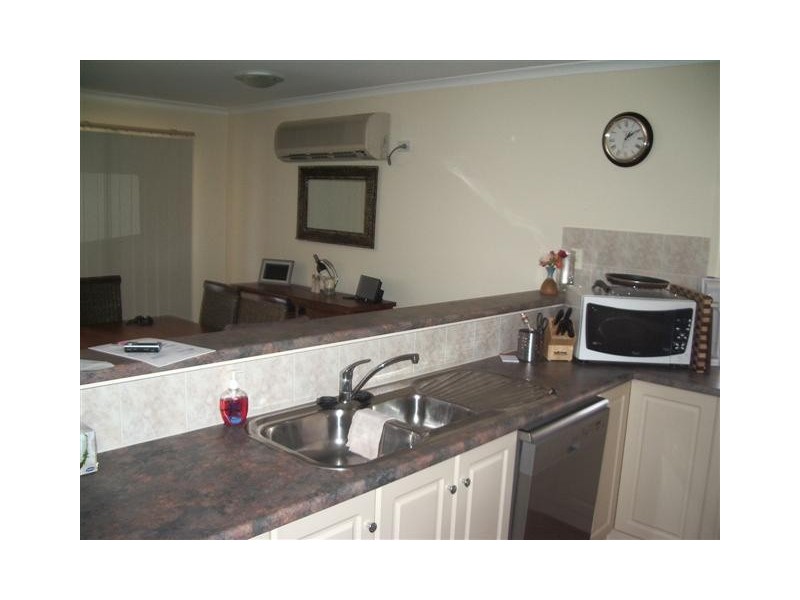 53 Parker Avenue, Strathalbyn SA 5255