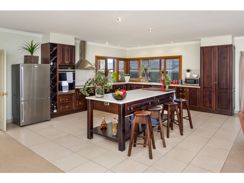 8 Gordon Crescent, Strathalbyn SA 5255