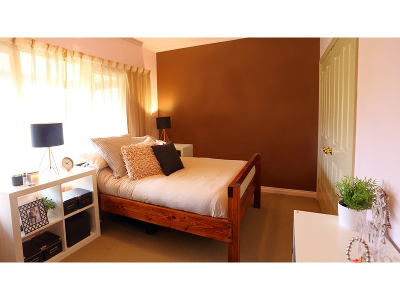 8 Gordon Crescent, Strathalbyn SA 5255