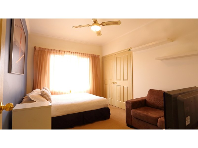 8 Gordon Crescent, Strathalbyn SA 5255