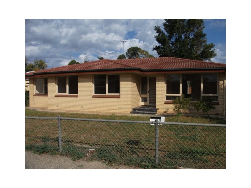 2 Rankine Street, Strathalbyn SA 5255