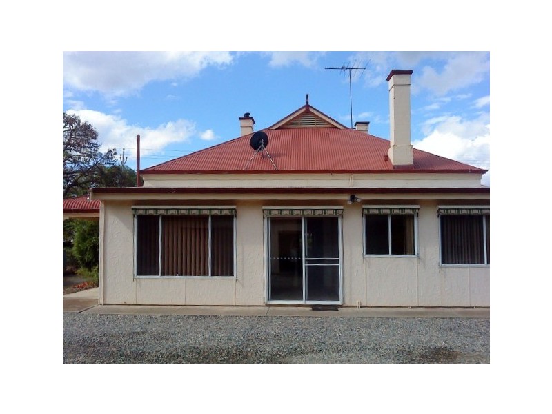 18 Manse Road, Strathalbyn SA 5255