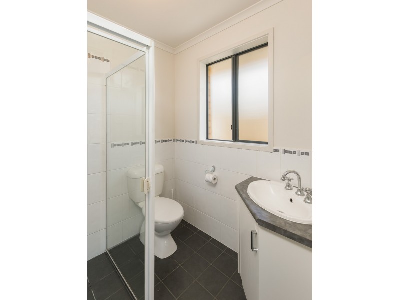 16 Fairweather Drive, Strathalbyn SA 5255