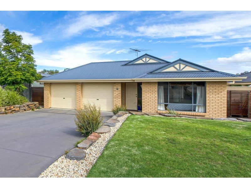 16 Fairweather Drive, Strathalbyn SA 5255