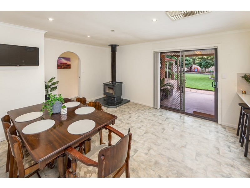 15 Kennedy Crescent, Strathalbyn SA 5255