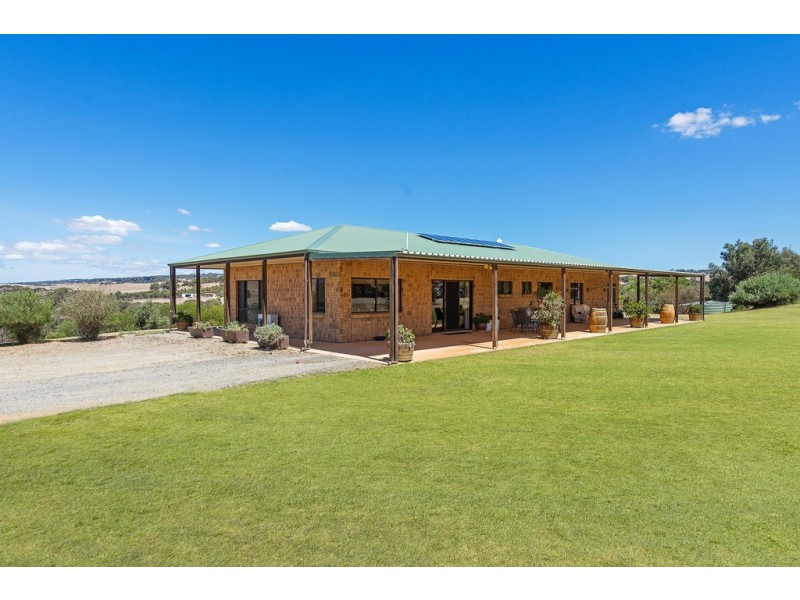 25 Nash Road, Currency Creek SA 5214