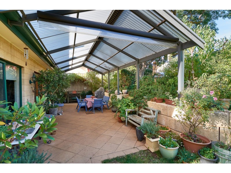 15 Love Avenue, Strathalbyn SA 5255