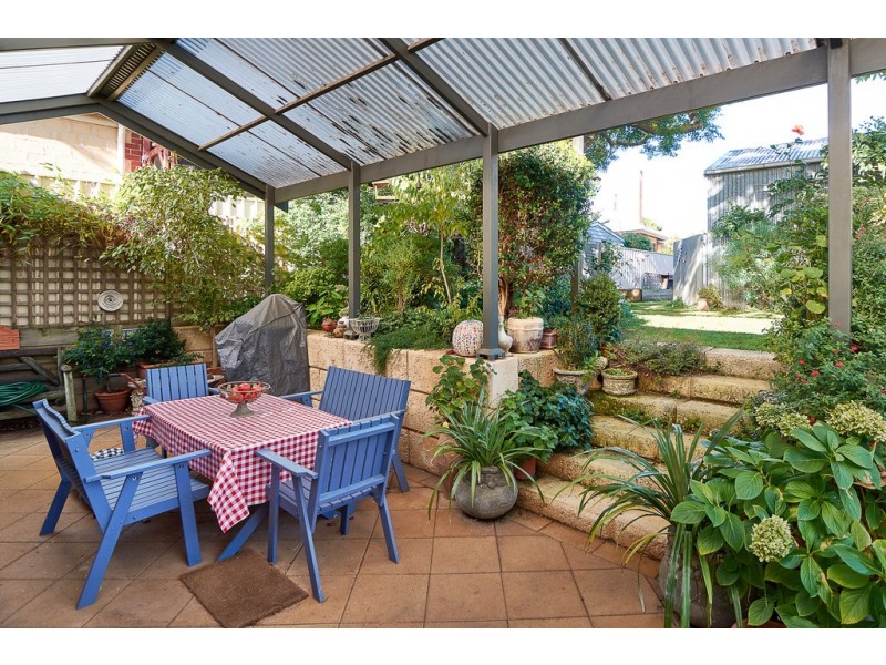 15 Love Avenue, Strathalbyn SA 5255