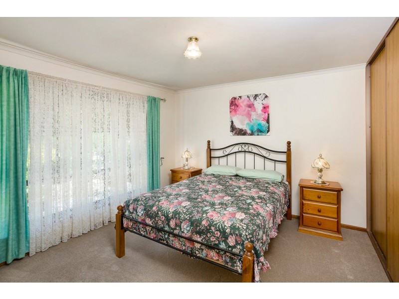 18 Fairfield Drive, Strathalbyn SA 5255