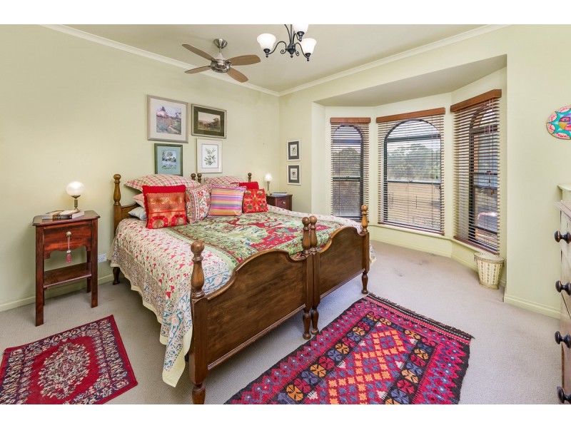 15 Love Avenue, Strathalbyn SA 5255