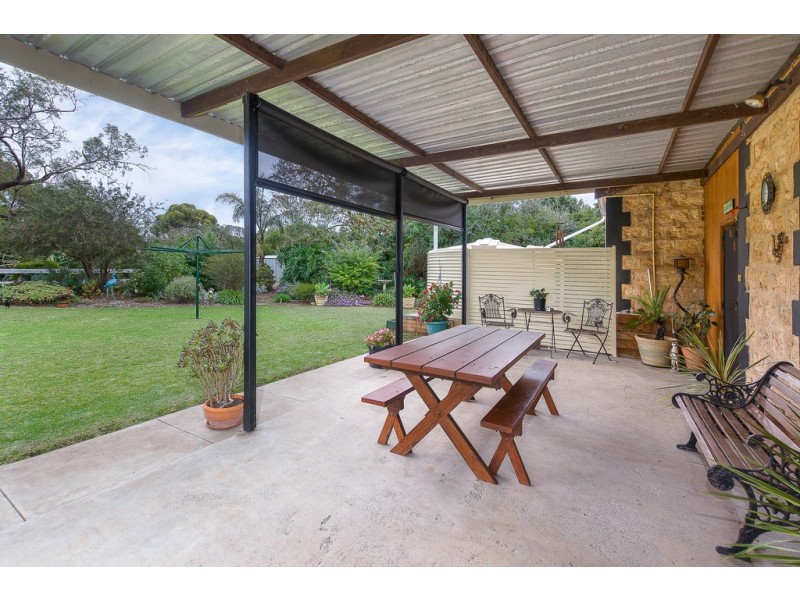 6 Love Avenue, Strathalbyn SA 5255