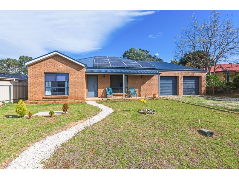 8 Bateman Street, Strathalbyn SA 5255