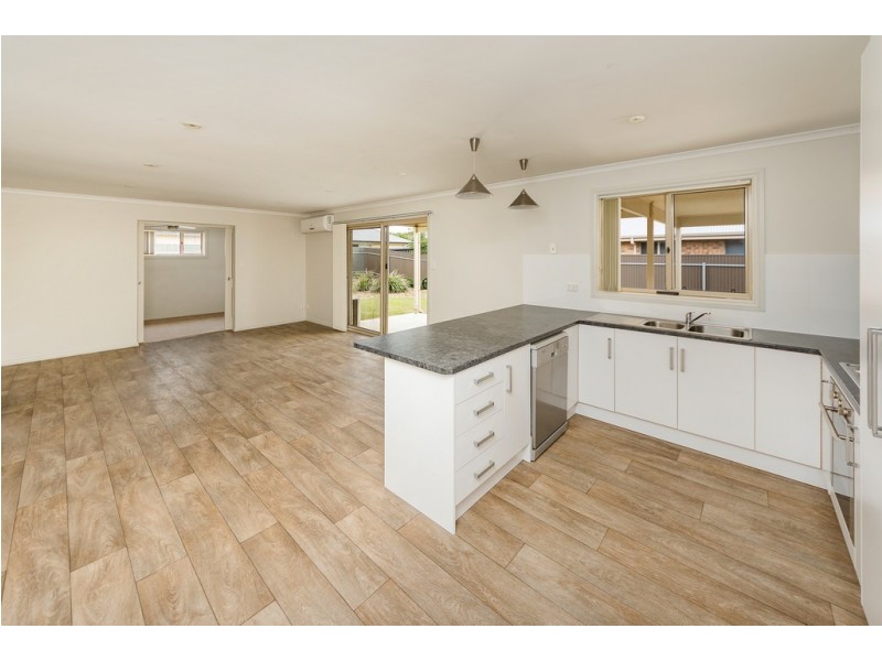 4 Field Drive, Strathalbyn SA 5255
