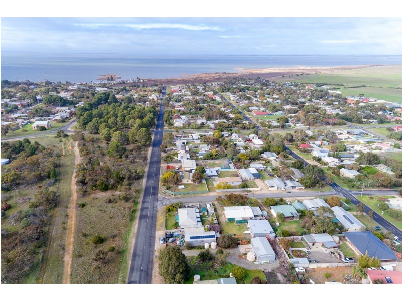 10 Ameroo Avenue, Milang SA 5256