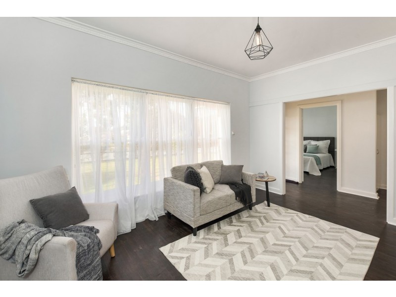 15 Milnes Road, Strathalbyn SA 5255