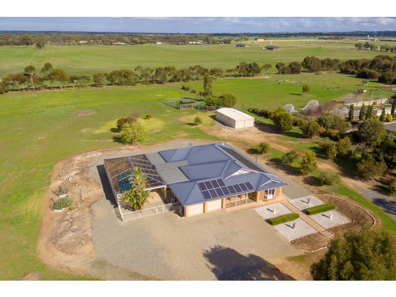 63 Trainers Way, Strathalbyn SA 5255