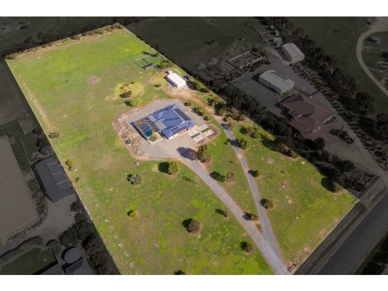 63 Trainers Way, Strathalbyn SA 5255