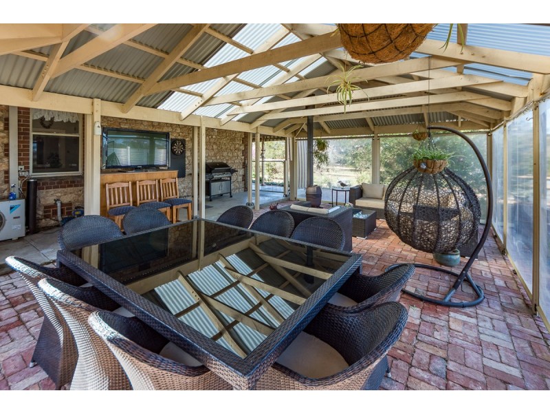 40 Hopgood Road, Strathalbyn SA 5255