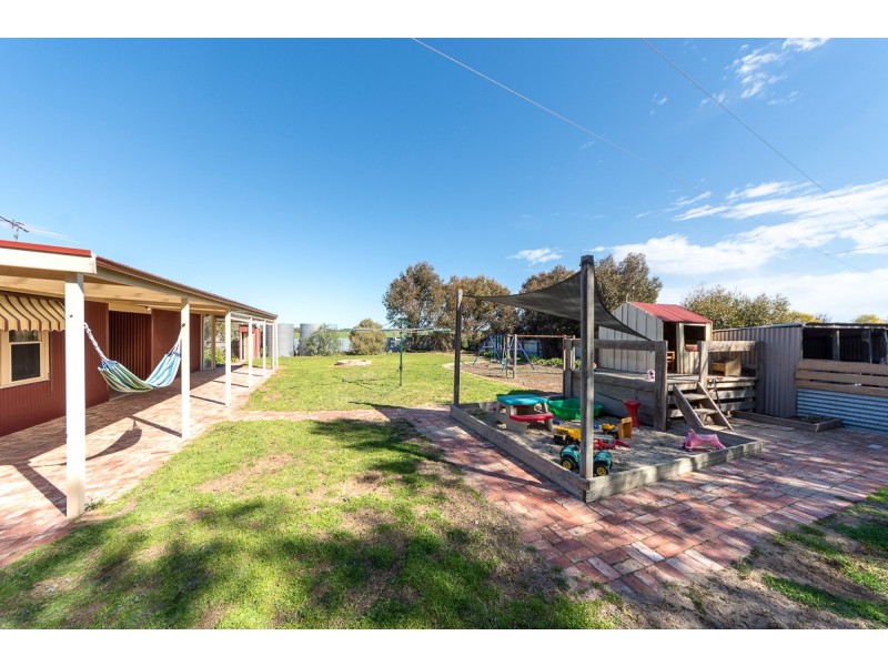 40 Hopgood Road, Strathalbyn SA 5255