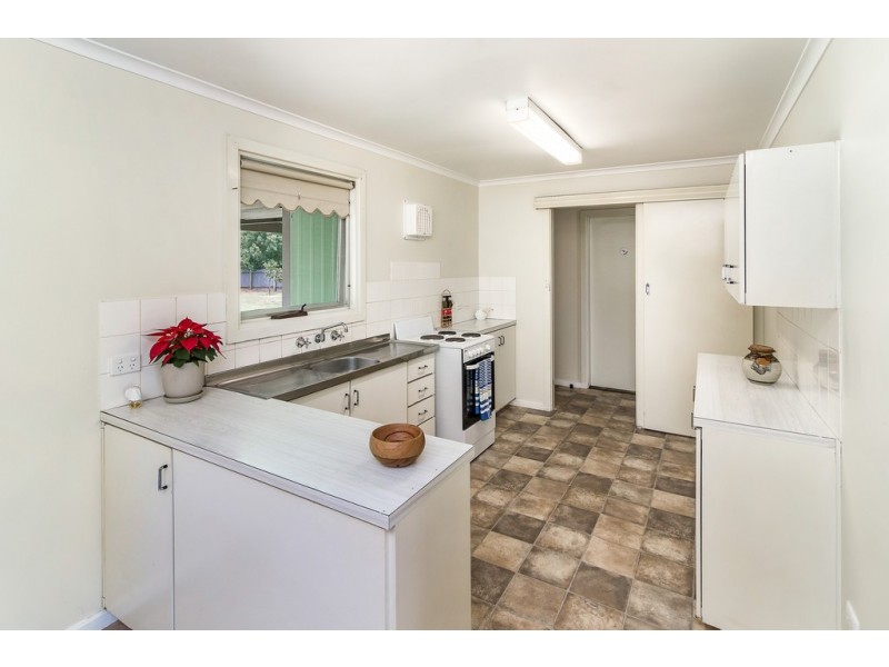 .39 Ashbourne Road, Strathalbyn SA 5255