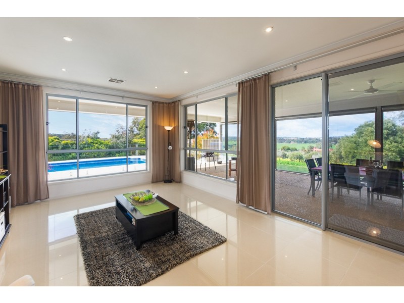 90 Marchant Road, Strathalbyn SA 5255