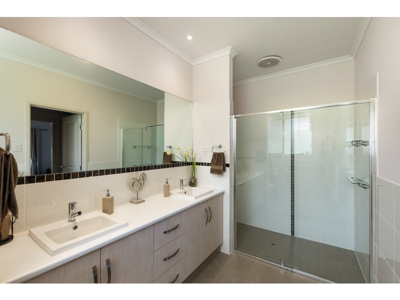 90 Marchant Road, Strathalbyn SA 5255