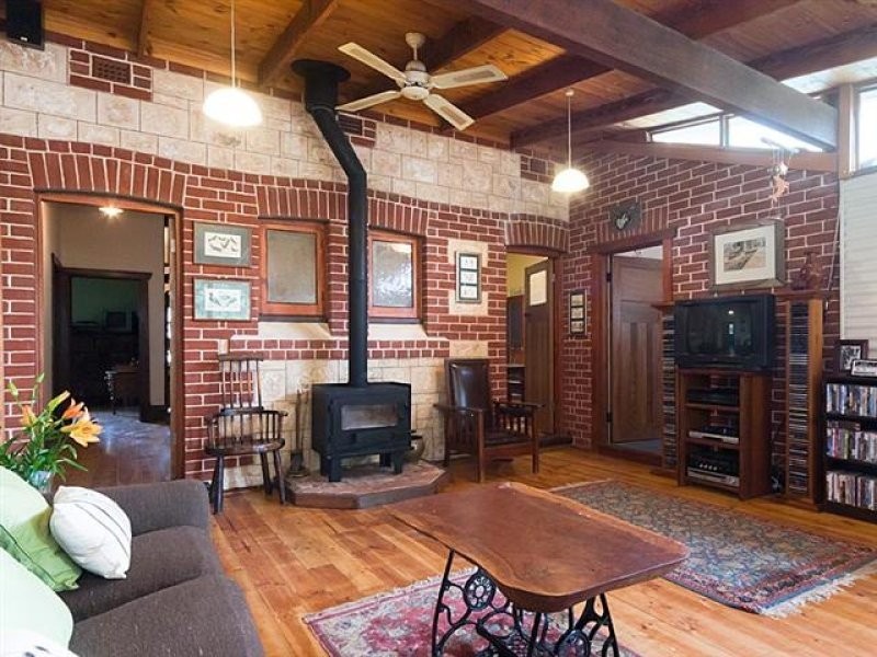 14 East Terrace, Strathalbyn SA 5255