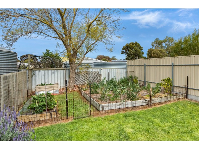 20 Liverpool Drive, Strathalbyn SA 5255