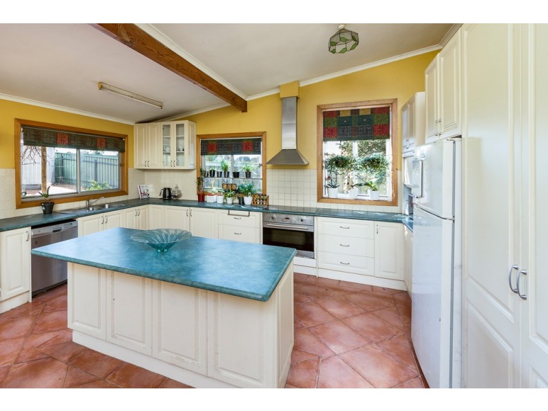 41 Sandergrove Road, Strathalbyn SA 5255