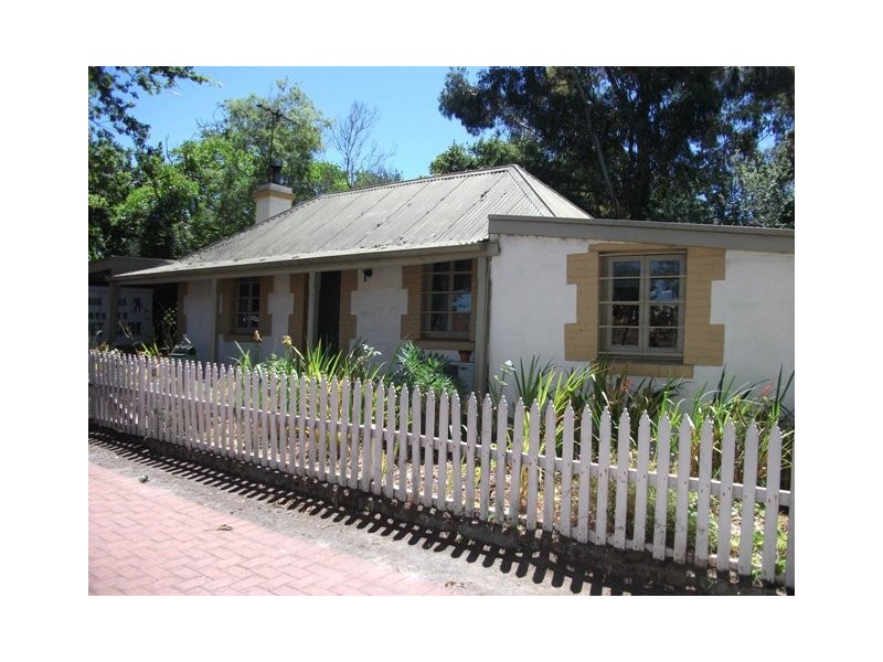 13 Druids Avenue, Mount Barker SA 5251