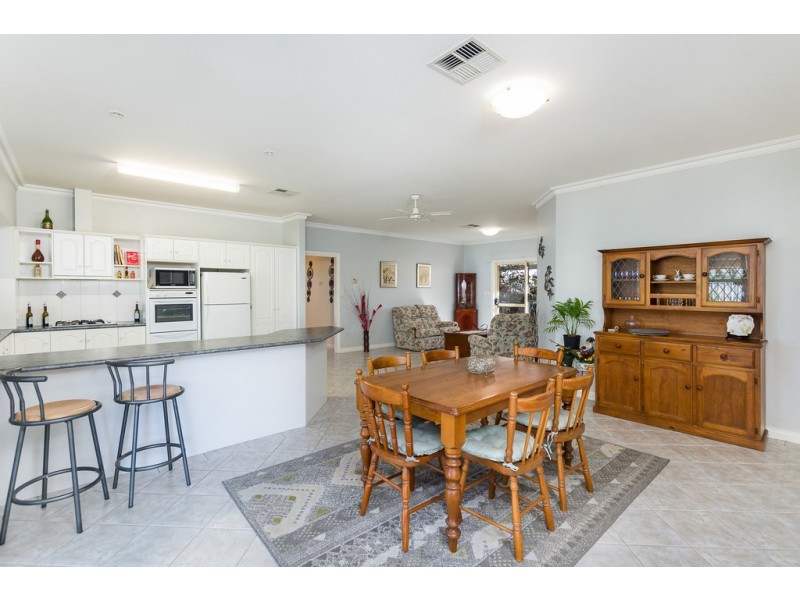 61 Ashbourne Road, Strathalbyn SA 5255
