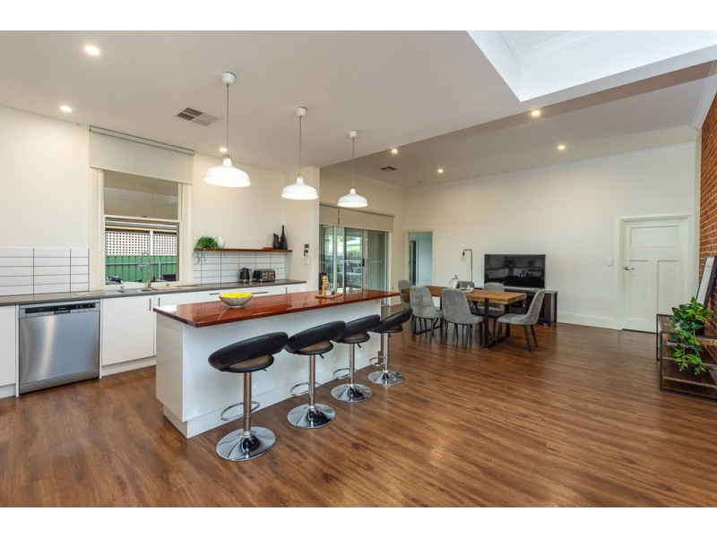 18 Manse Road, Strathalbyn SA 5255