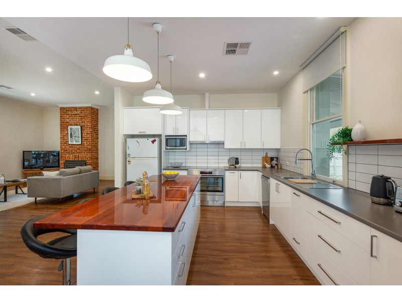 18 Manse Road, Strathalbyn SA 5255