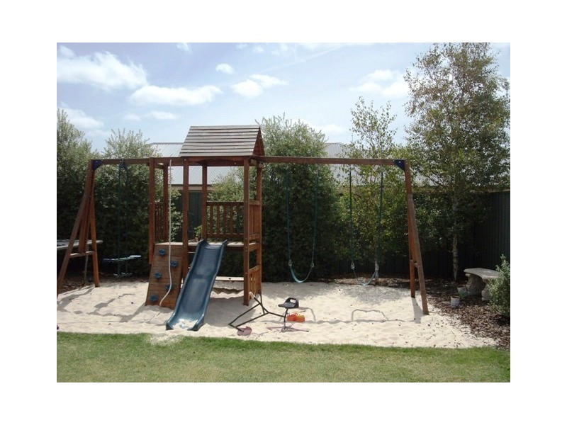 22 Strathmont Drive, Strathalbyn SA 5255