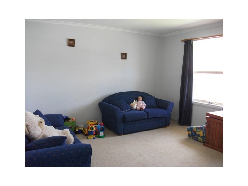 22 Strathmont Drive, Strathalbyn SA 5255