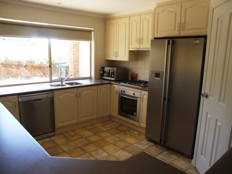 12 St Andrews Drive, Strathalbyn SA 5255