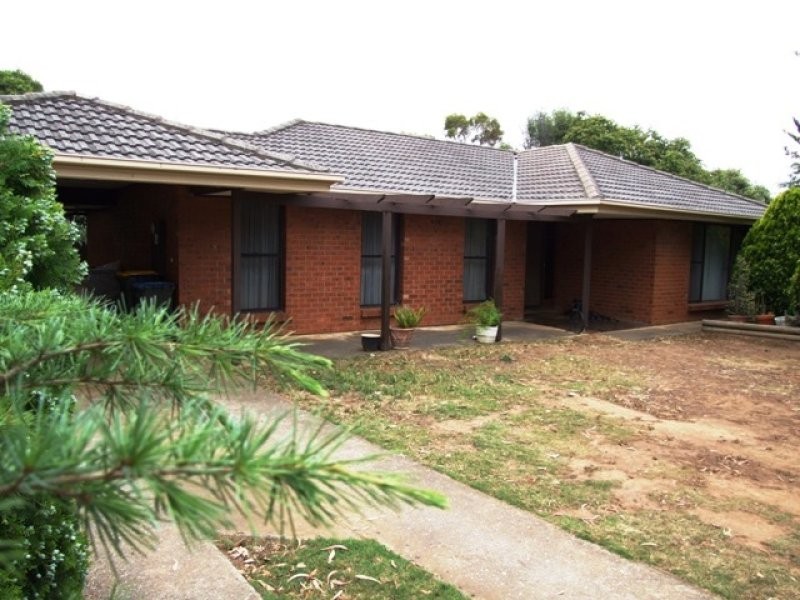 7 Stephens Avenue, Strathalbyn SA 5255