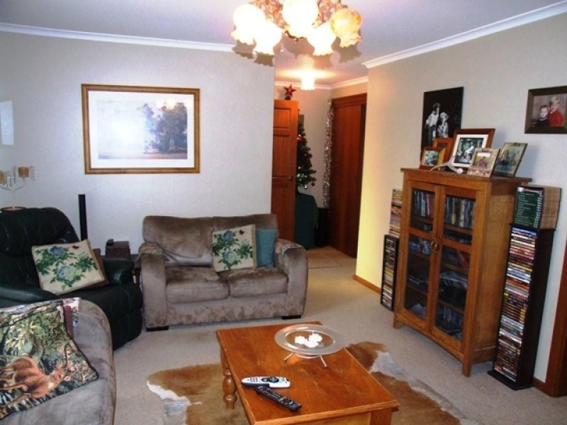 7 Stephens Avenue, Strathalbyn SA 5255