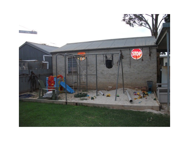 40 Ashbourne Road, Strathalbyn SA 5255