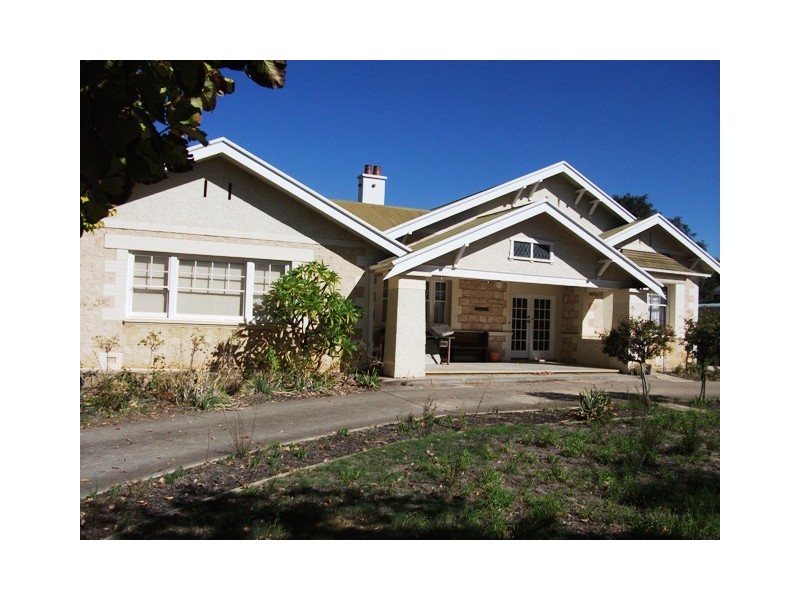 19 West Terrace, Strathalbyn SA 5255