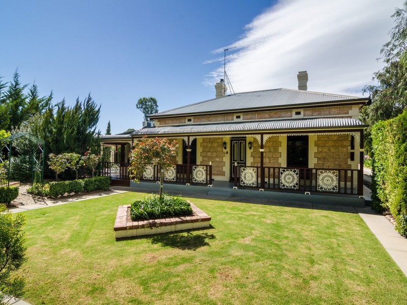 33 Adelaide Road, Strathalbyn SA 5255