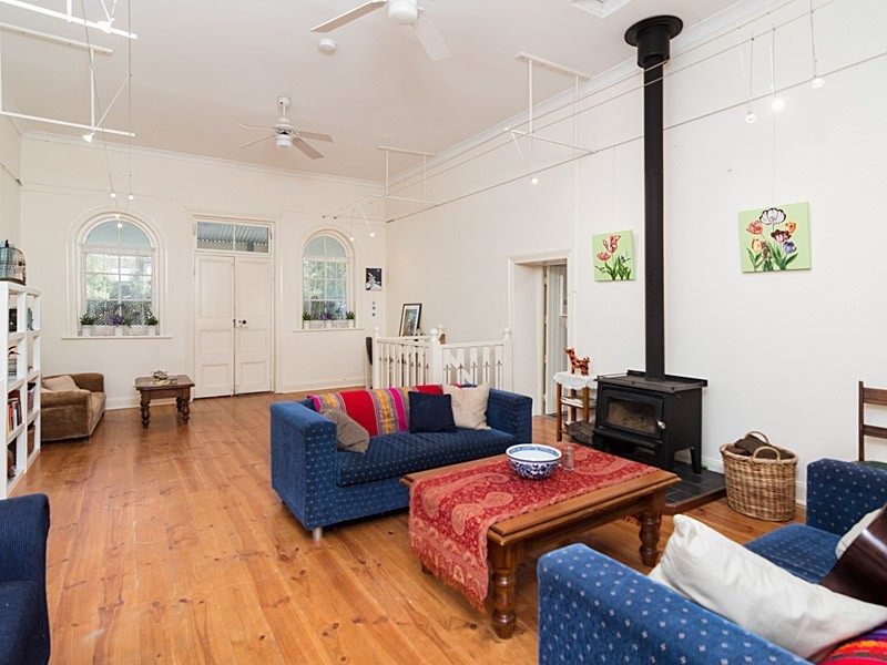 20 North Parade, Strathalbyn SA 5255