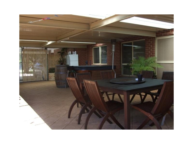 26 Marchant Road, Strathalbyn SA 5255