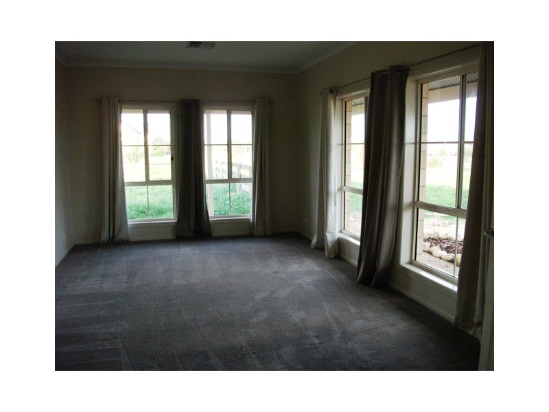 40 Trainers Way, Strathalbyn SA 5255