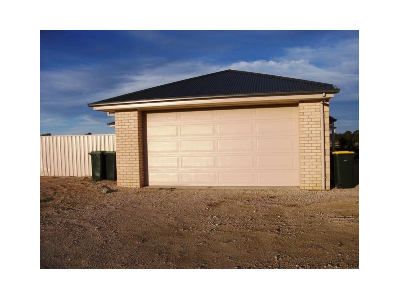 40 Trainers Way, Strathalbyn SA 5255