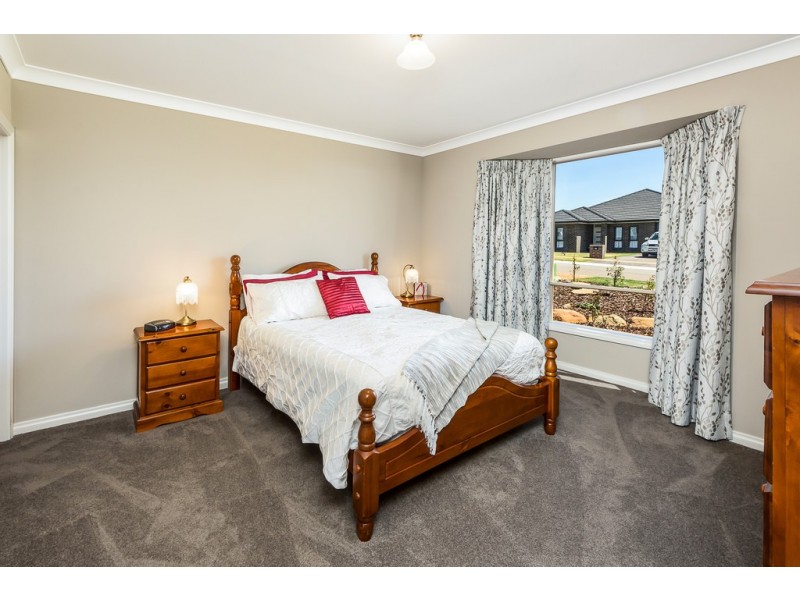 15 Davey Street, Strathalbyn SA 5255