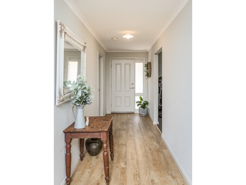 33 Bateman Street, Strathalbyn SA 5255