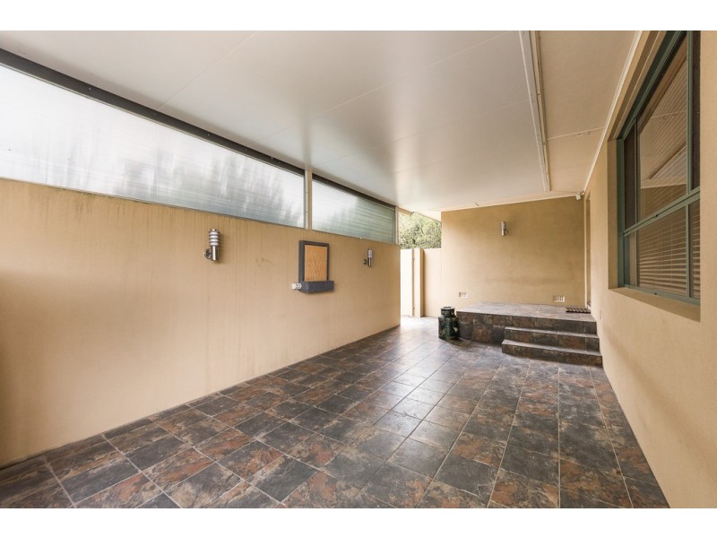 12 Avenue Road, Strathalbyn SA 5255