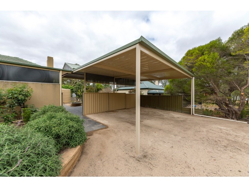 12 Avenue Road, Strathalbyn SA 5255