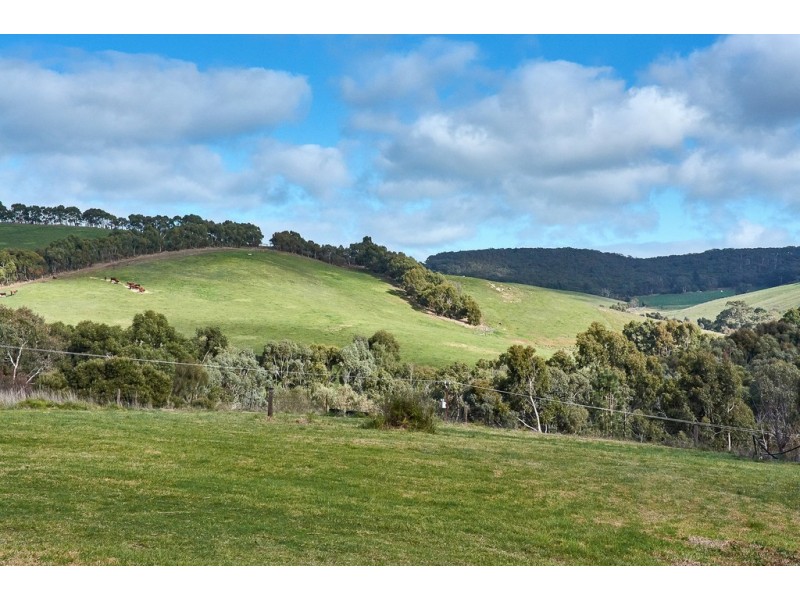 25 Chapel Hill Road, Ashbourne SA 5157